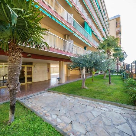 Homeholidaysrentals Nice - Costa Barcelona Мальграт-де-Мар Экстерьер фото